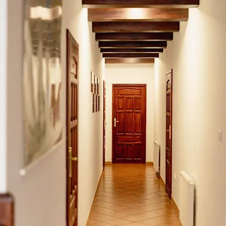 Pod Kogutem Cierzpiety